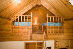 Mezzanine Beds at Felbrook Cottage